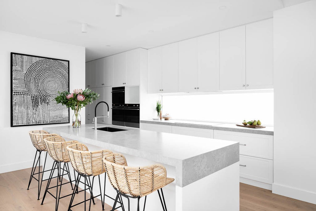 ANNA BARCHAIR / RATTAN + BLACK FRAME - Green Design Gallery