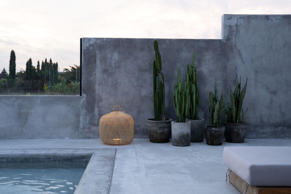 BATU BOLONG LAMP SHADE | NATURAL | MEDIUM - Green Design Gallery