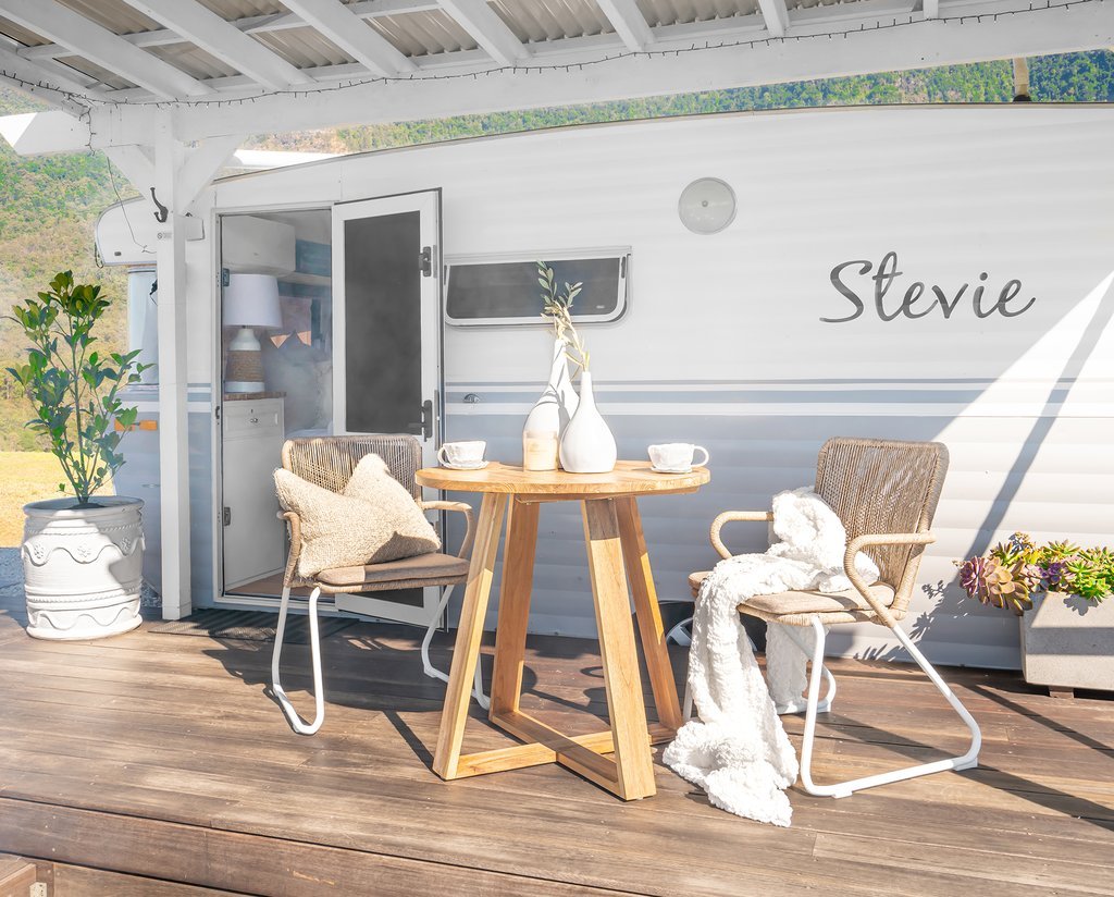 BLOOM MUG + SAUCER SET | HANDMADE CERAMIC | WHITE - Green Design Gallery