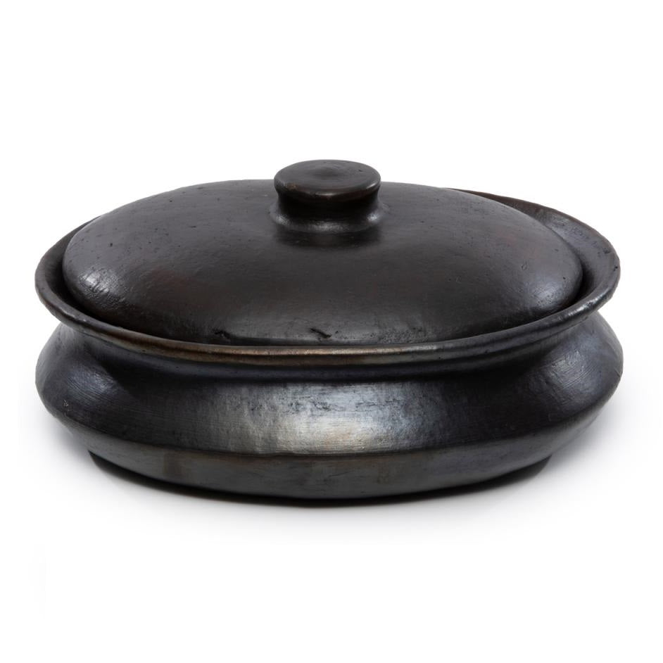 BURNED TERRACOTTA OVAL POT WITH LID | BLACK - Green Design Gallery