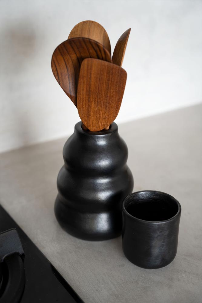 BURNED VASE | BLACK - Green Design Gallery
