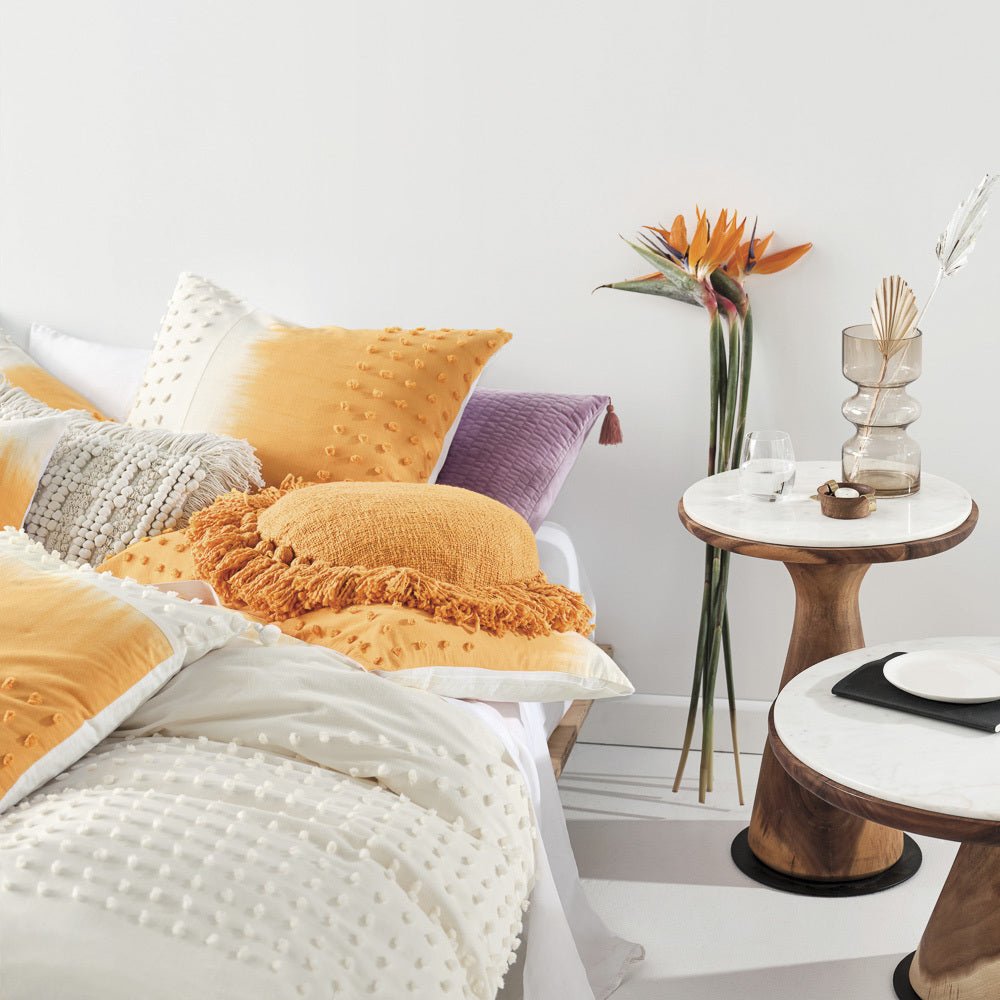 CASA SIDE TABLE LOW / WHITE MARBLE TOP - Green Design Gallery