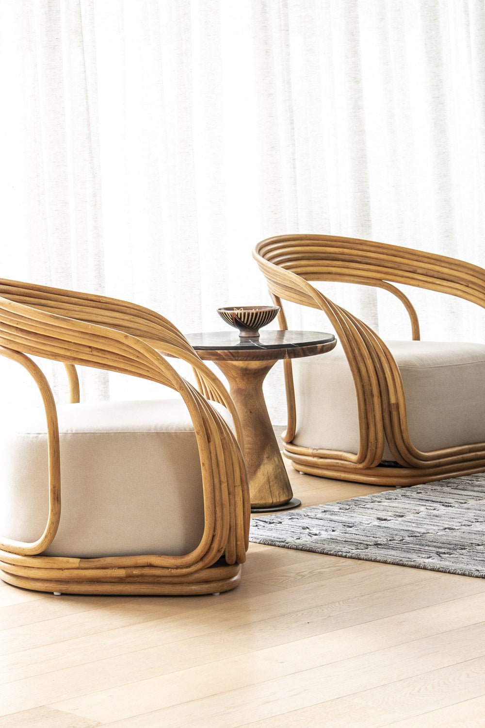 CASA SIDE TABLE MEDIUM / BLACK MARBLE TOP - Green Design Gallery