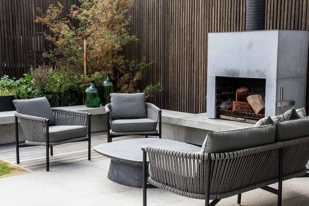 CATALAN LOUNGE CHAIR / GRANIT - DARK GREY - BLACK (INDOOR-OUTDOOR) - Green Design Gallery