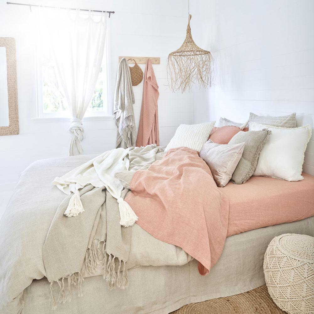 CIALDA LINEN THROW / SILVER GREY - Green Design Gallery