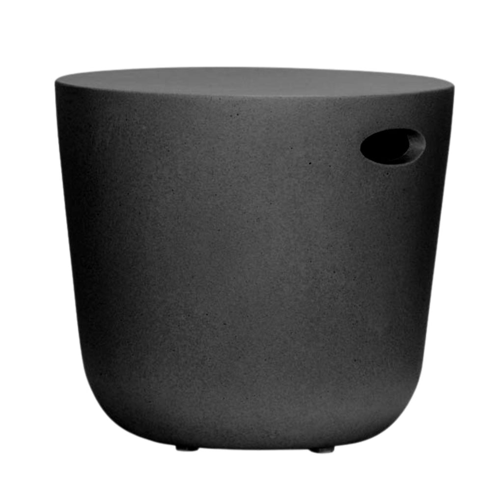CURVE FIBERGLASS SIDE TABLE | BLACK | IN-OUTDOOR - Green Design Gallery