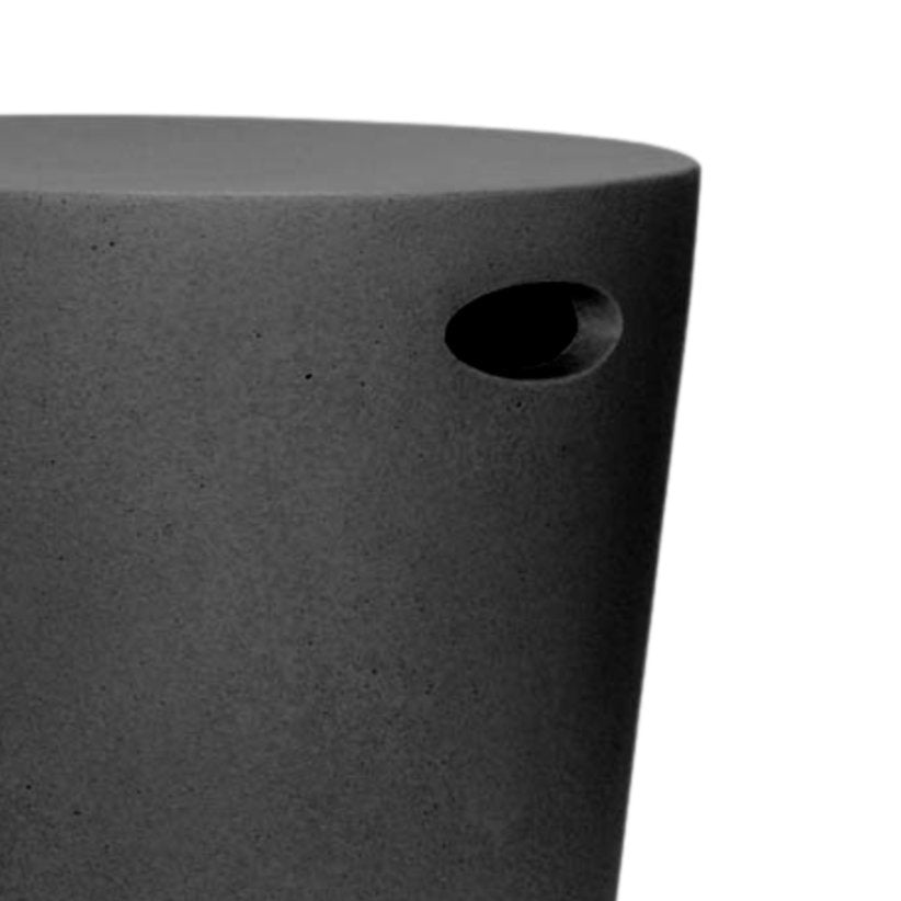 CURVE FIBERGLASS SIDE TABLE | BLACK | IN-OUTDOOR - Green Design Gallery