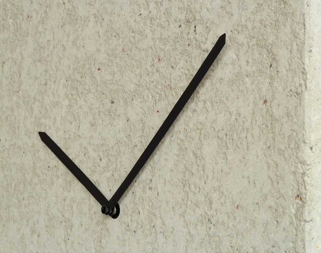 Eina Clock | Limited Edition - Green Design Gallery