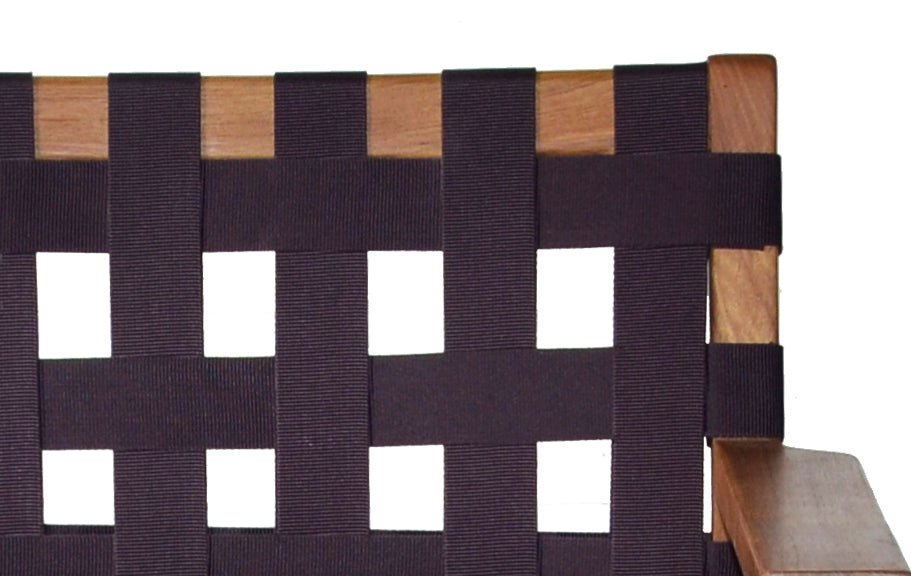 GRID LOUNGE CHAIR (INDOOR-OUTDOOR) - Green Design Gallery