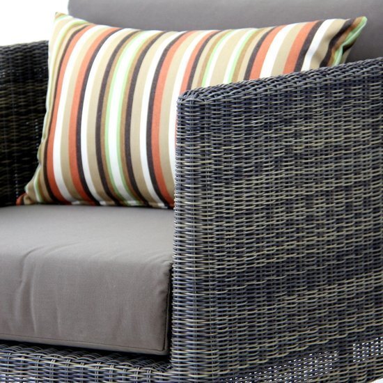 INESULA LOUNGE CHAIR / 2 COLOR OPTIONS (INDOOR-OUTDOOR) - Green Design Gallery