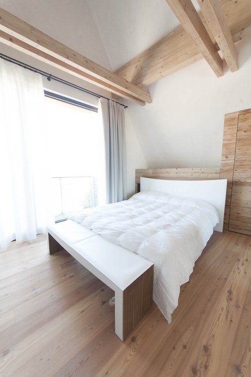 Juliet Bench | Eco-Leather - Green Design Gallery