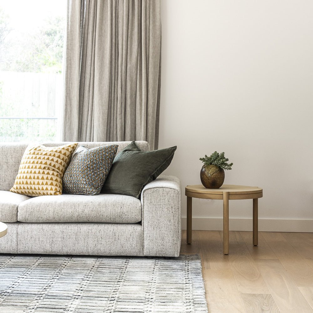 KEISHA SIDE TABLE / NATURAL OAK - Green Design Gallery