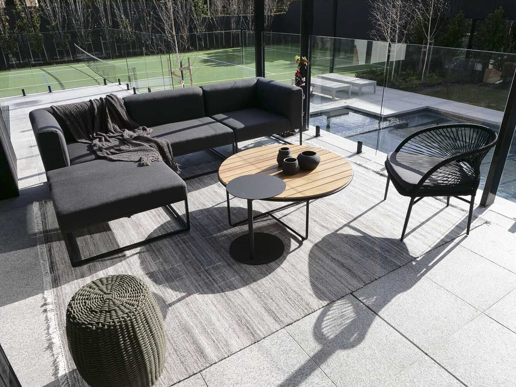 KIANA LOUNGE CHAIR / BLACK (INDOOR-OUTDOOR) - Green Design Gallery