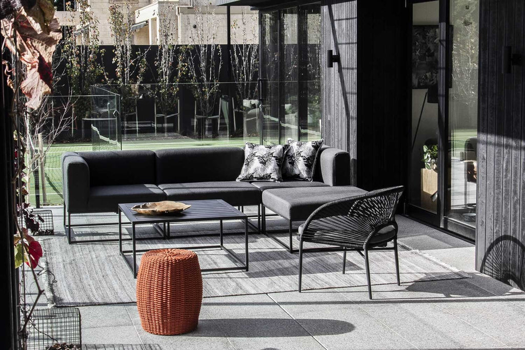 KIANA LOUNGE CHAIR / BLACK (INDOOR-OUTDOOR) - Green Design Gallery