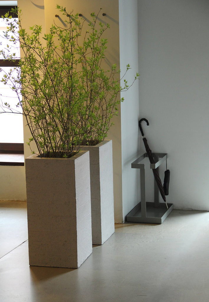 Kolona Vase / Flower Pot - Green Design Gallery