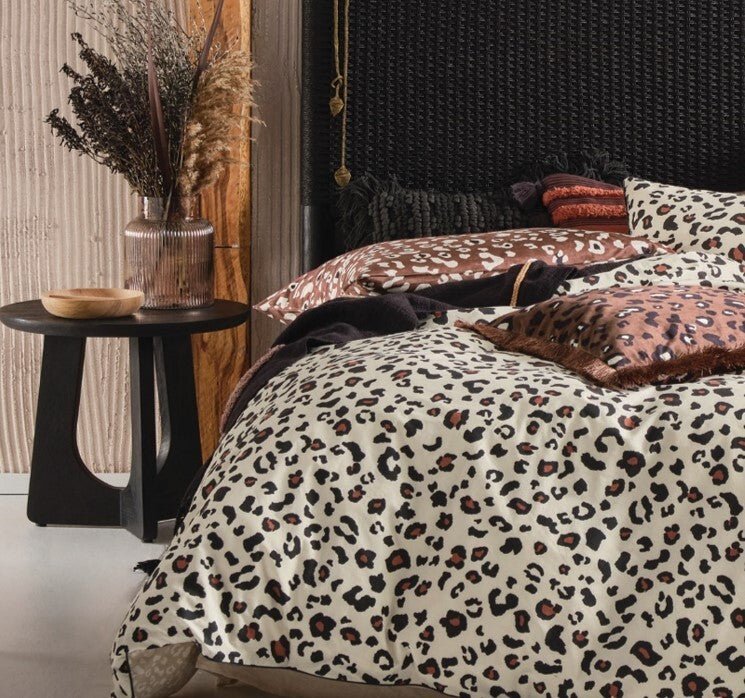 LACHY SIDE TABLE / CHARCOAL OAK - Green Design Gallery