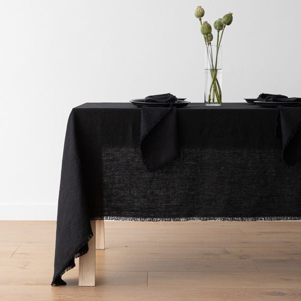 LINEN TABLECLOTH + NAPKINS | BLACK | 180 X 300 CM - Green Design Gallery