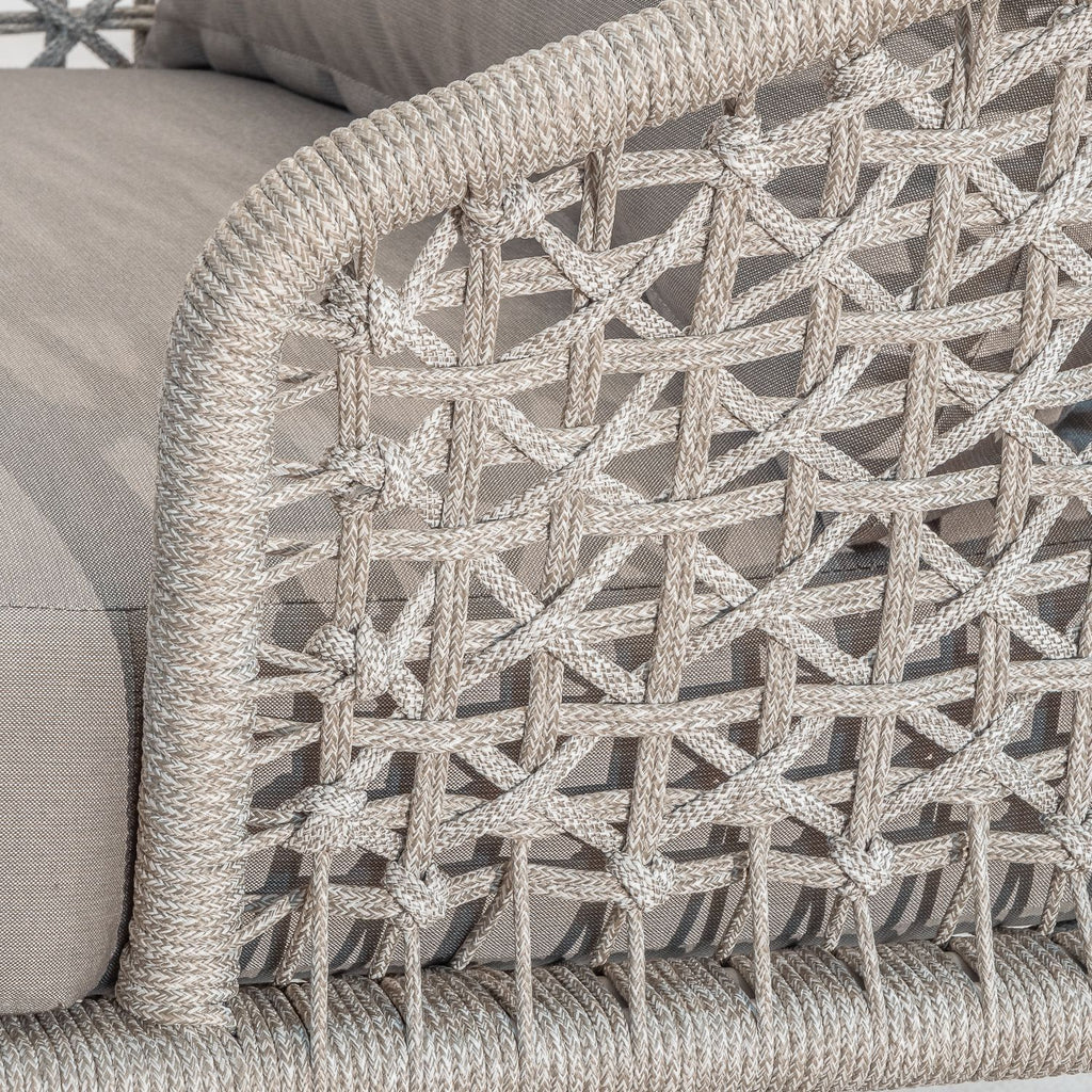 MAJORCA OUTDOOR LOUNGE CHAIR - Green Design Gallery