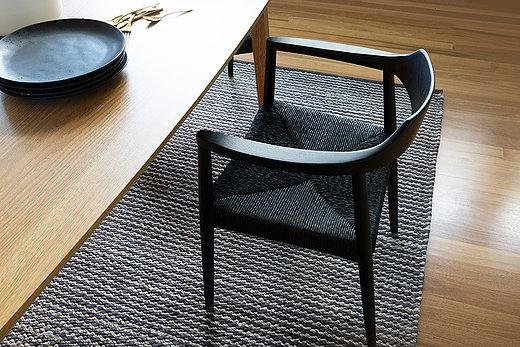 Makelo Horn Dining Chair / Black - Green Design Gallery