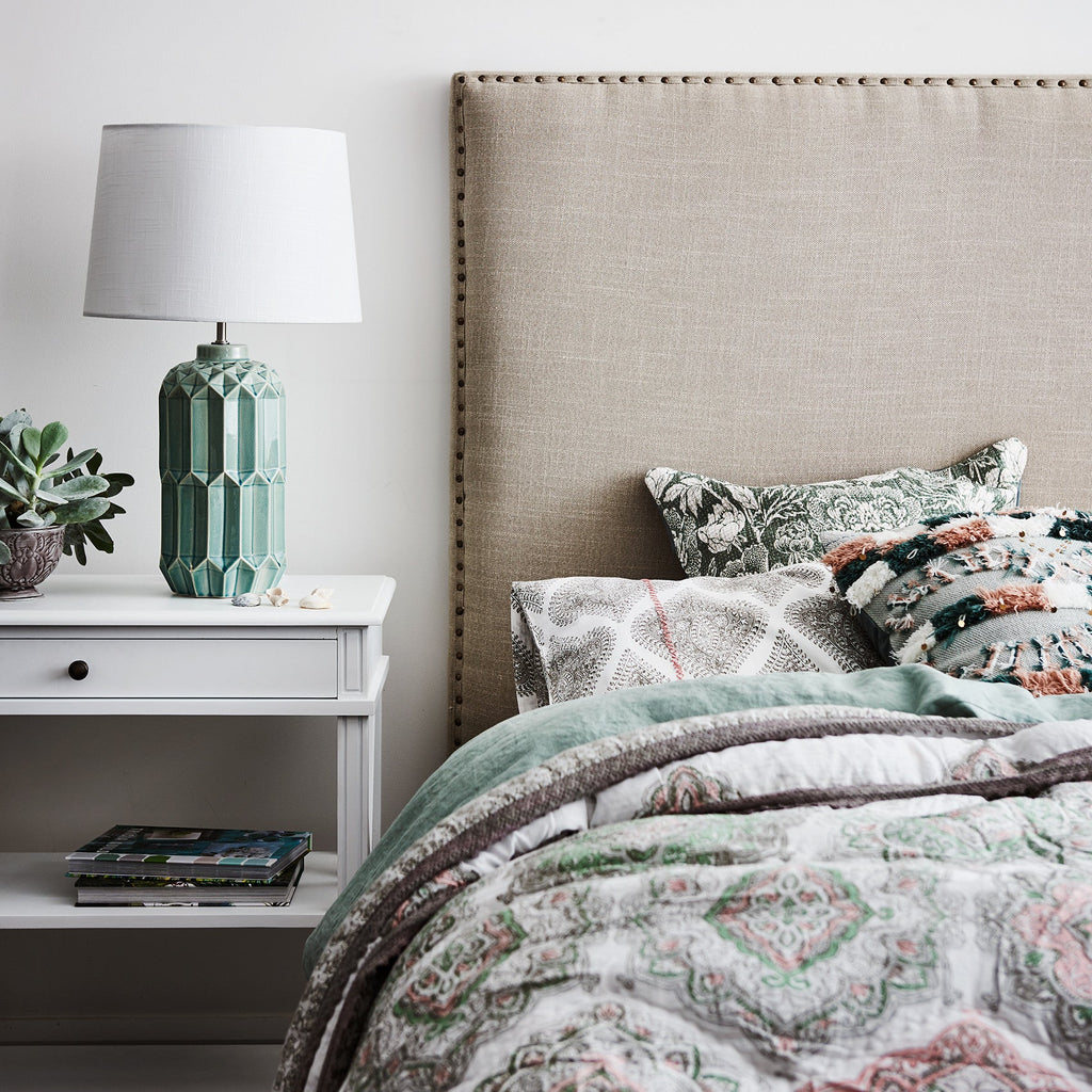 MANTO (BED)SIDE TABLE | LARGE | WHITE - Green Design Gallery