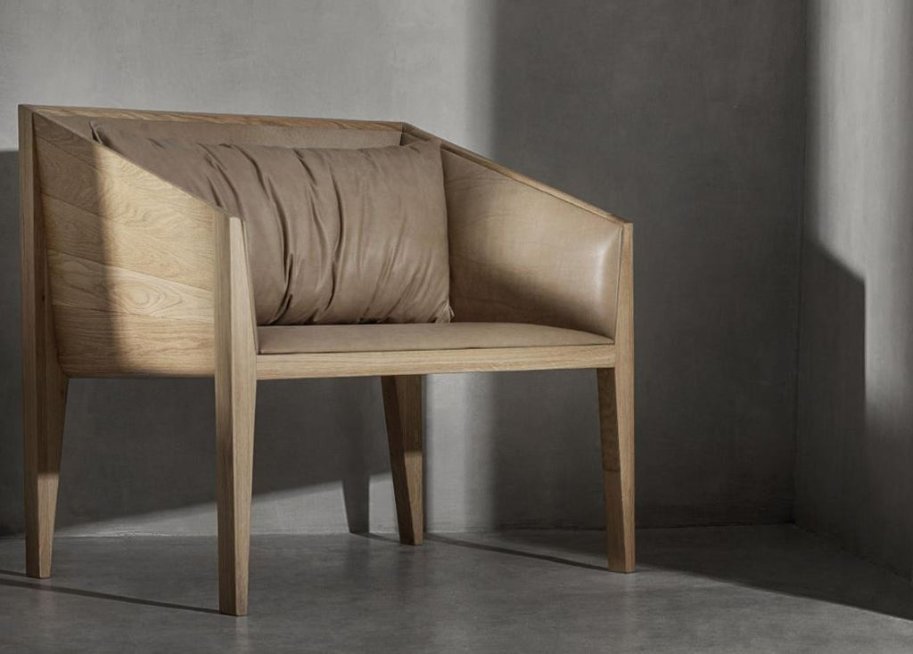 MURAKAMI LEATHER LOUNGE CHAIR / NATURAL - Green Design Gallery
