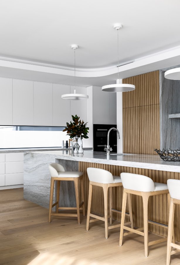 NEW YORK BARCHAIR / WHITE + NATURAL OAK (2 HEIGHTS) - Green Design Gallery