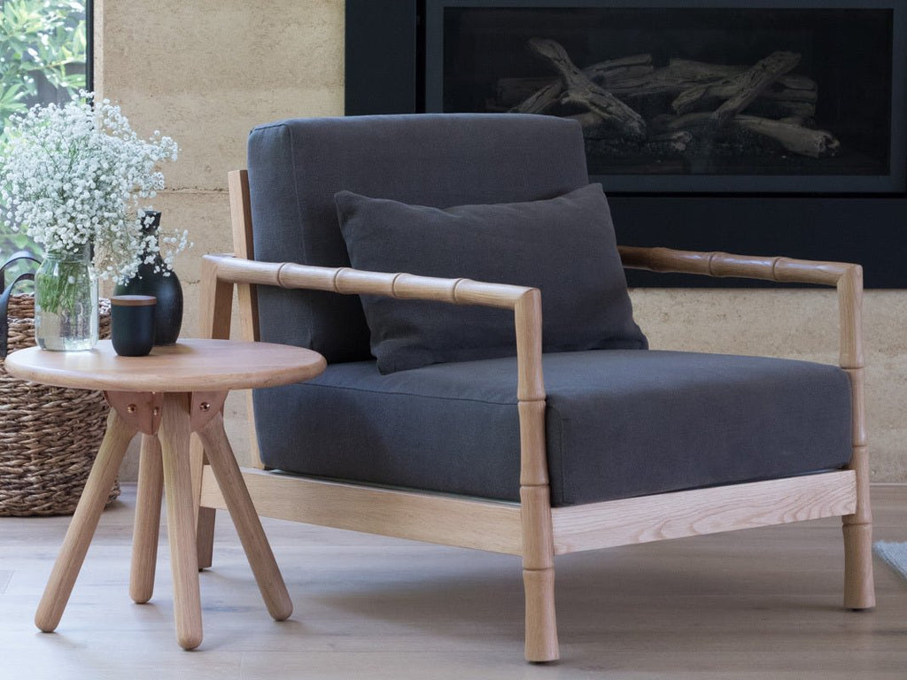 OMNI SIDE TABLE / OAK - Green Design Gallery