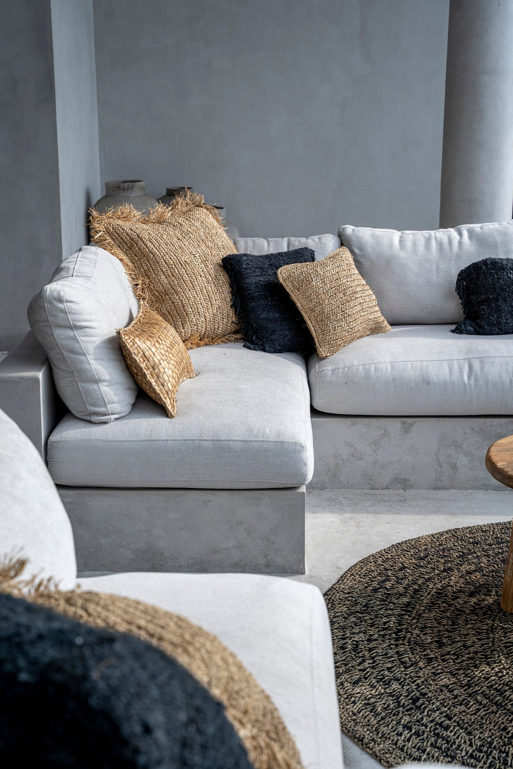 RAFFIA CUSHION COVER | SQUARE | NATURAL | 60 x 60 CM - Green Design Gallery