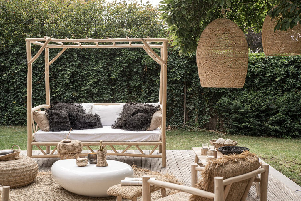 RAFFIA CUSHION ROUND / BLACK - Green Design Gallery