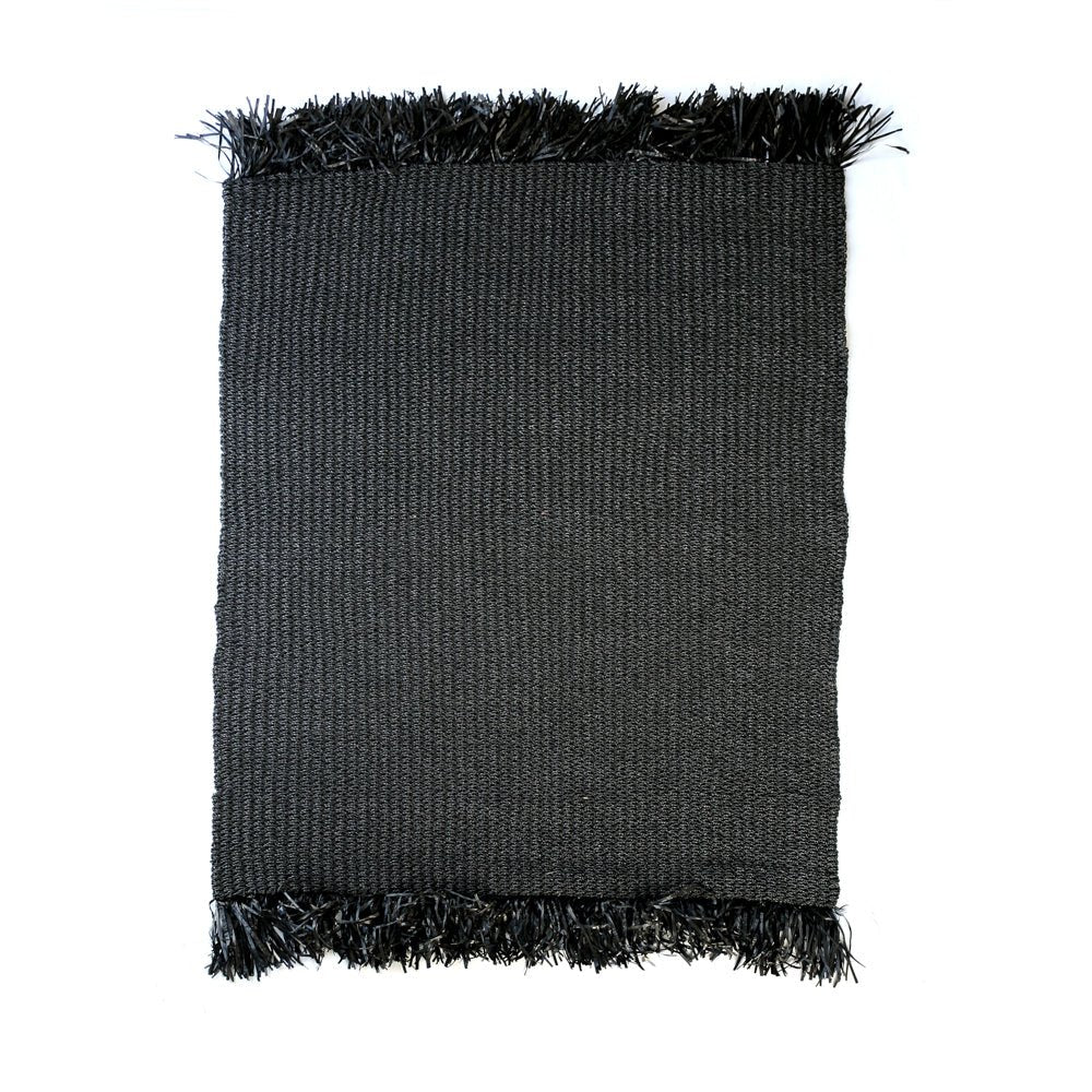 RAFFIA FRINGED CARPET / BLACK - Green Design Gallery
