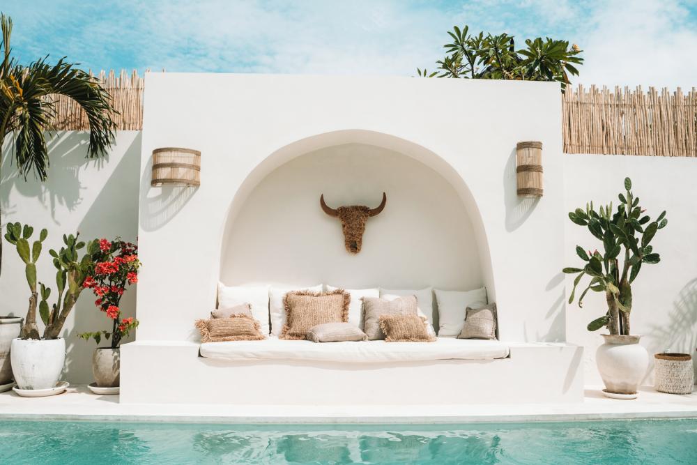 RAFFIA TORO WALL ART - Green Design Gallery