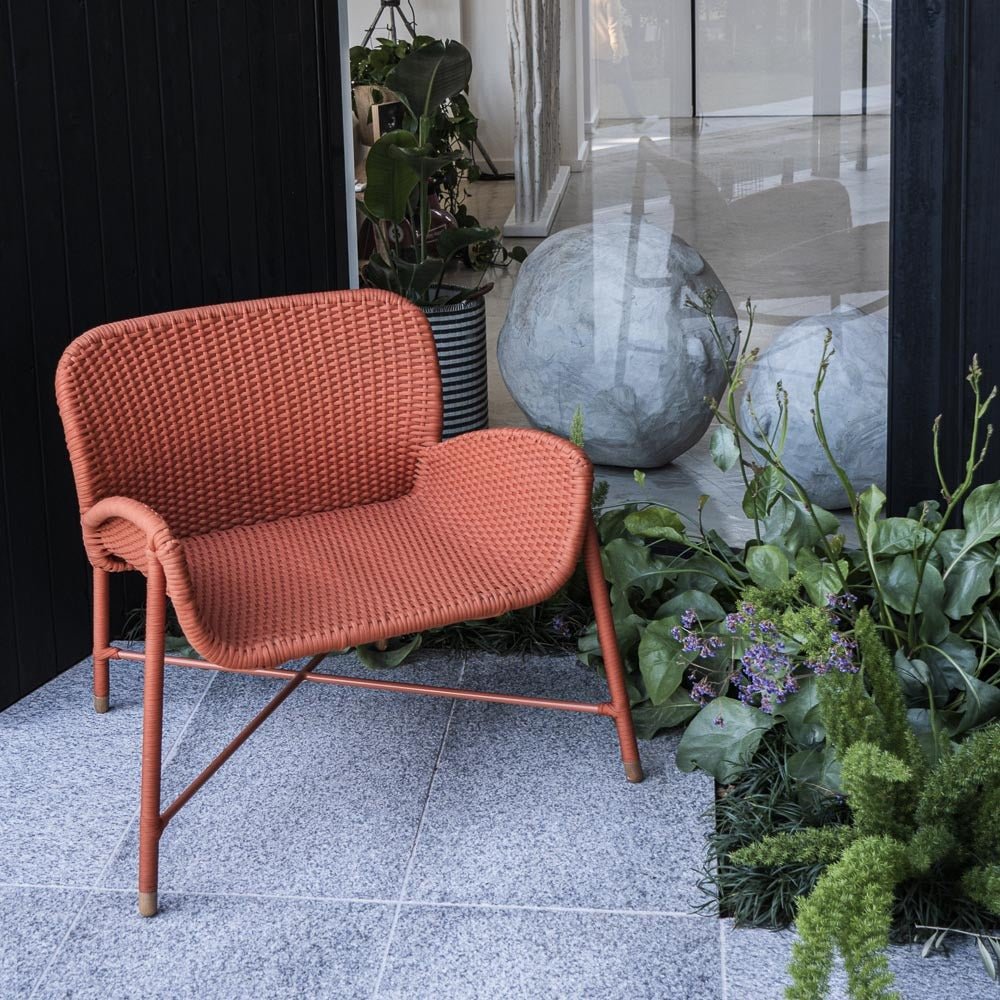 RAIN LOUNGE ARMCHAIR / 4 COLOR CHOICES (INDOOR-OUTDOOR) - Green Design Gallery