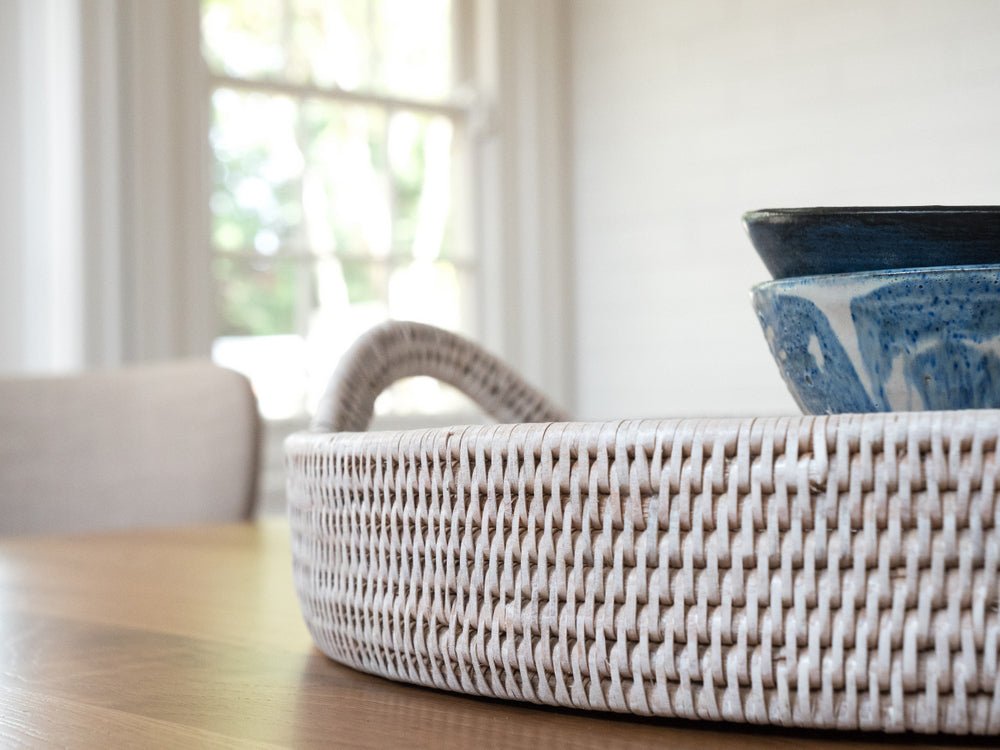 RATTAN ROUND TRAYS | SET OF 2 | 2 COLOR CHOICES - Green Design Gallery