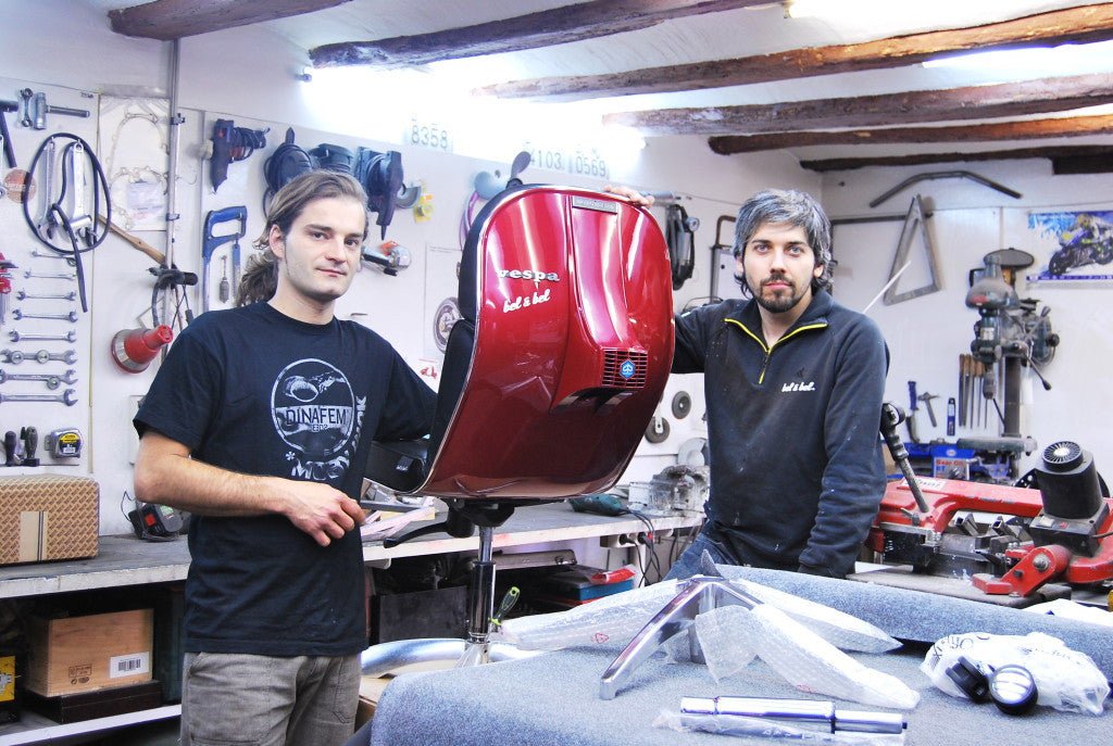 Scooter Vespa Chair | Limited Edition BV-14 - Green Design Gallery