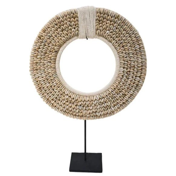 SHELL NECKLACE ON STAND | NATURAL | XL - Green Design Gallery