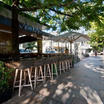 SKAL BARCHAIR | 2 HEIGHTS | IRISH COFFEE | IN-OUTDOORS - Green Design Gallery