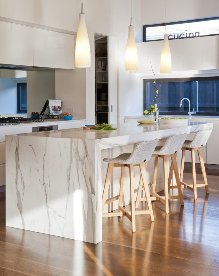 SKAL BARCHAIR - 2 SIZES / ICE WHITE (INDOOR-OUTDOOR) - Green Design Gallery