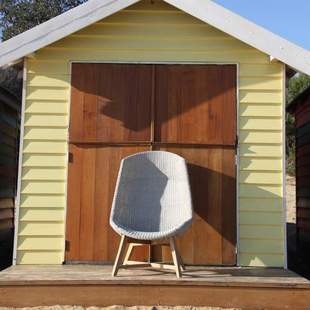 SKAL HIGH-BACK LOUNGE CHAIR / ICE WHITE (INDOOR-OUTDOOR) - Green Design Gallery