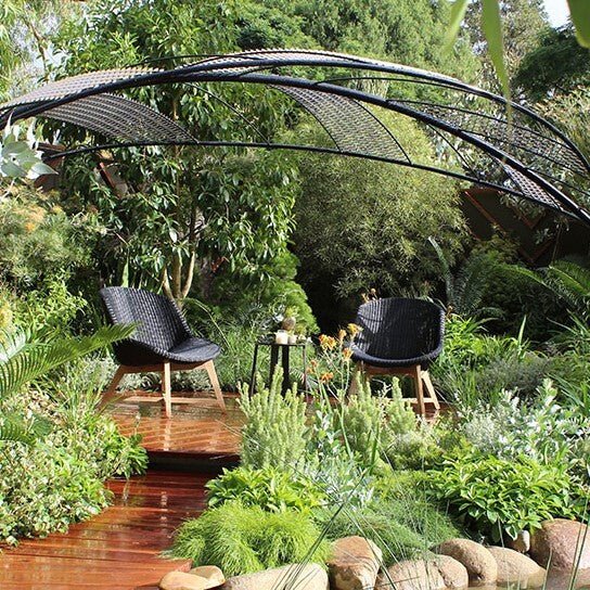 SKAL LOUNGE CHAIR / BLACK (INDOOR-OUTDOOR) - Green Design Gallery