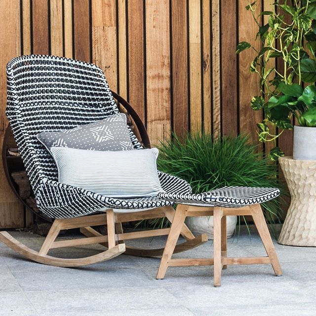 SKAL LOW STOOL / BLACK + WHITE (INDOOR-OUTDOOR) - Green Design Gallery