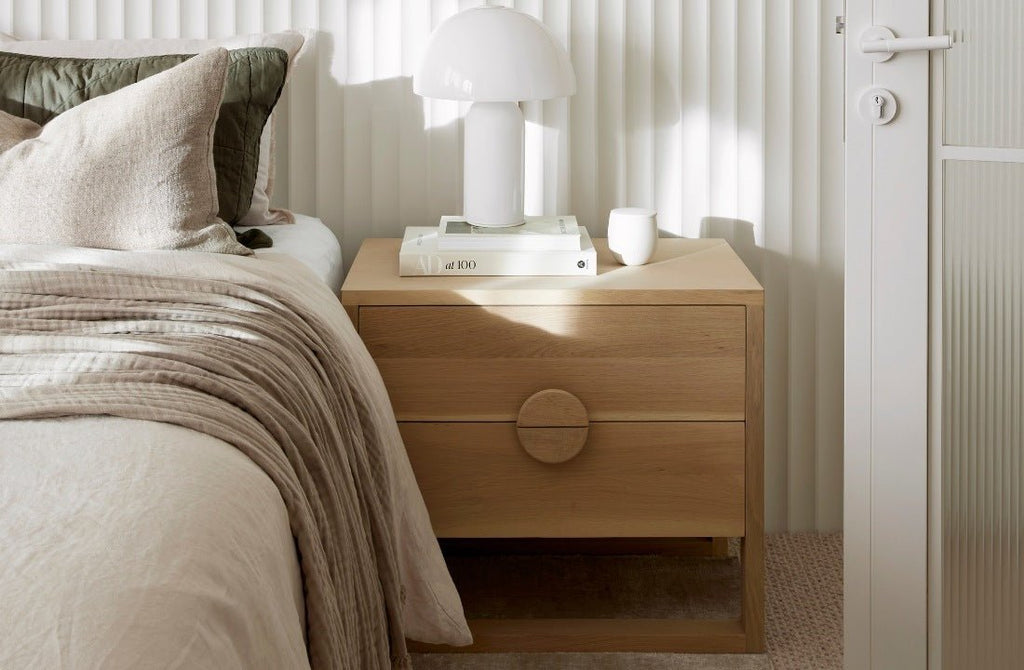 SOLARIS (BED)SIDE TABLE | ROUND HANDLE | BLOND OAK - Green Design Gallery