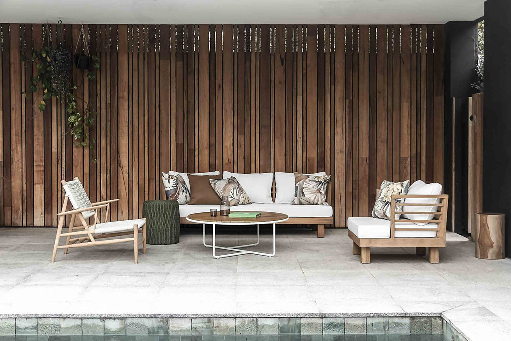 STRIPE OUTDOOR LOUNGE CHAIR | NATURAL + WHITE - Green Design Gallery