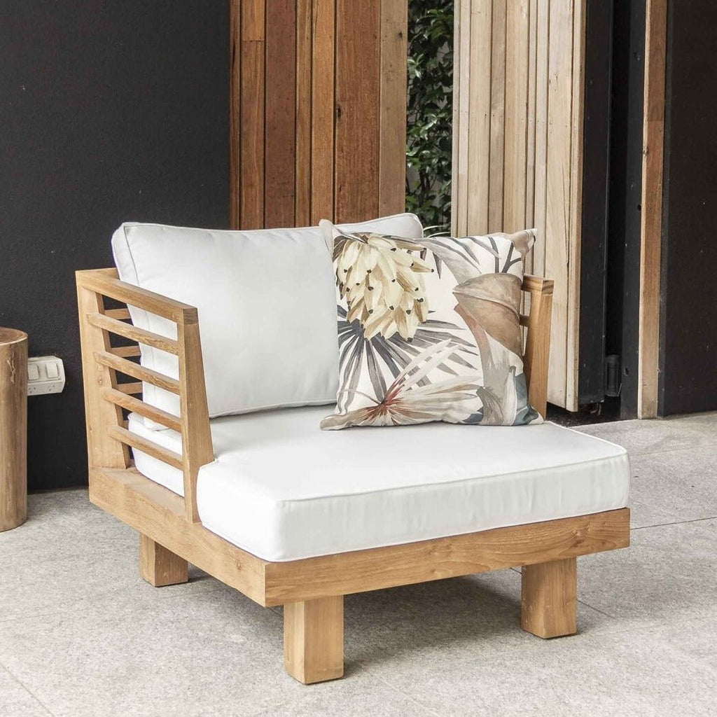 STRIPE OUTDOOR LOUNGE CHAIR | NATURAL + WHITE - Green Design Gallery