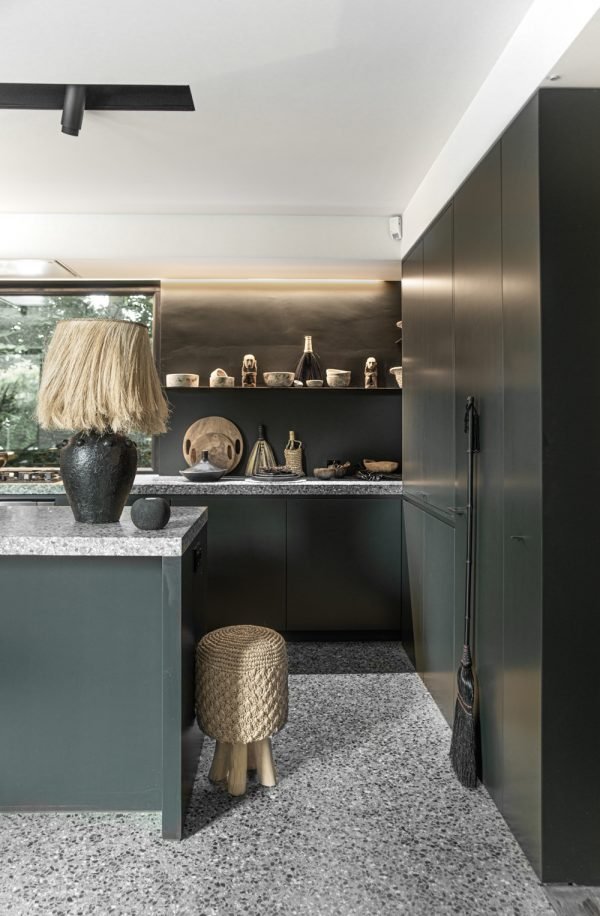 SUMMER TEAK TRAY / LARGE - Green Design Gallery