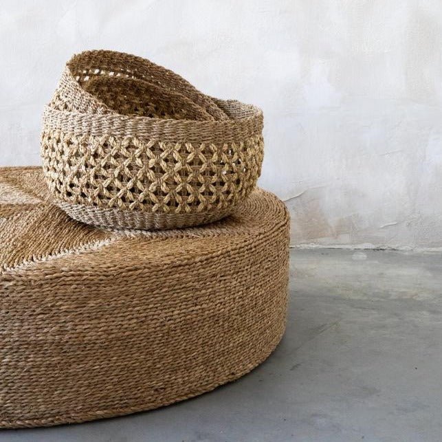 THE HUGE POUF | IN-OUTDOORS | NATURAL - Green Design Gallery