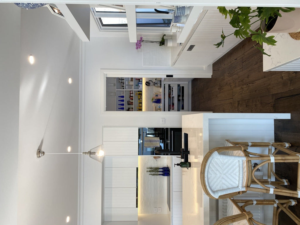 TIDE BARCHAIR / WHITE + NATURAL - Green Design Gallery