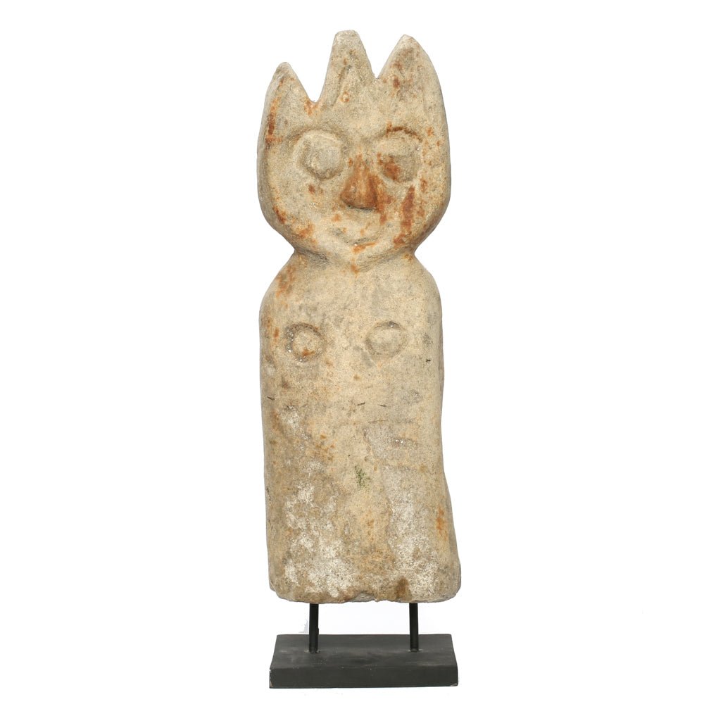 TIMOR MAN ON STAND / 3 CROWN - Green Design Gallery