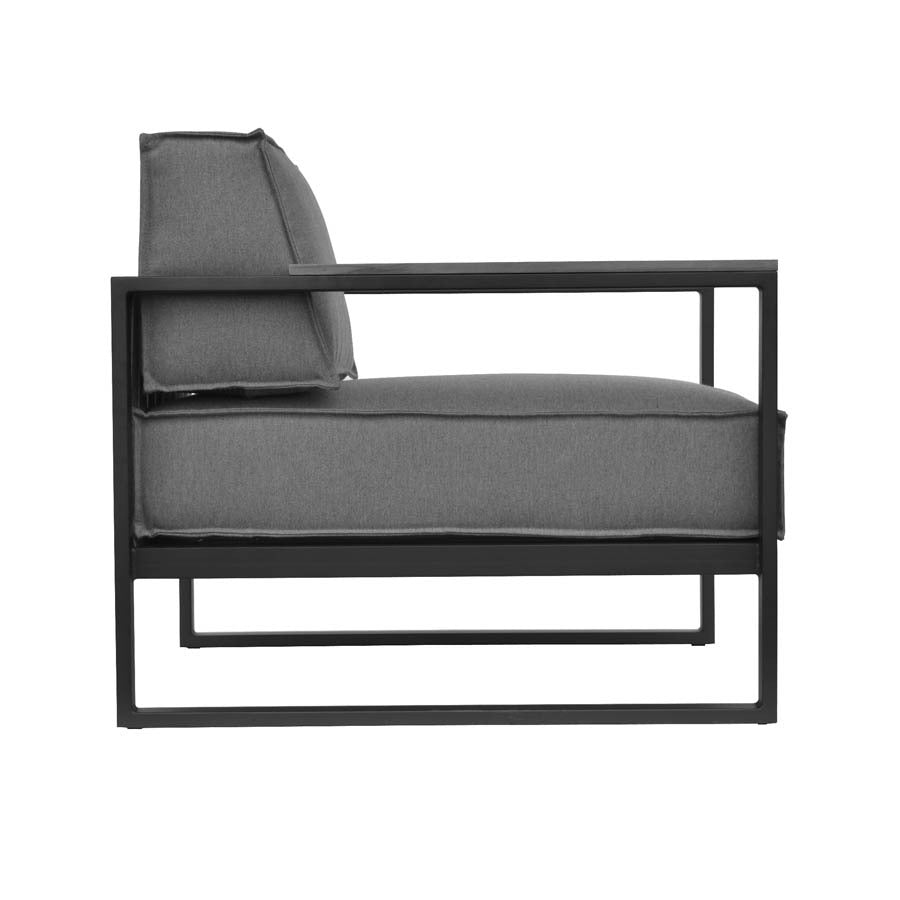 VELA LOUNGE CHAIR / BLACK (INDOOR-OUTDOOR) - Green Design Gallery
