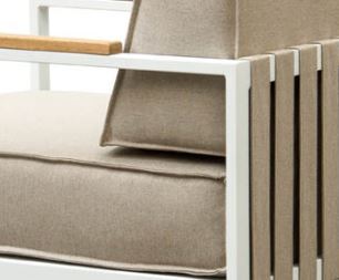 VELA LOUNGE CHAIR / WHITE (INDOOR-OUTDOOR) - Green Design Gallery