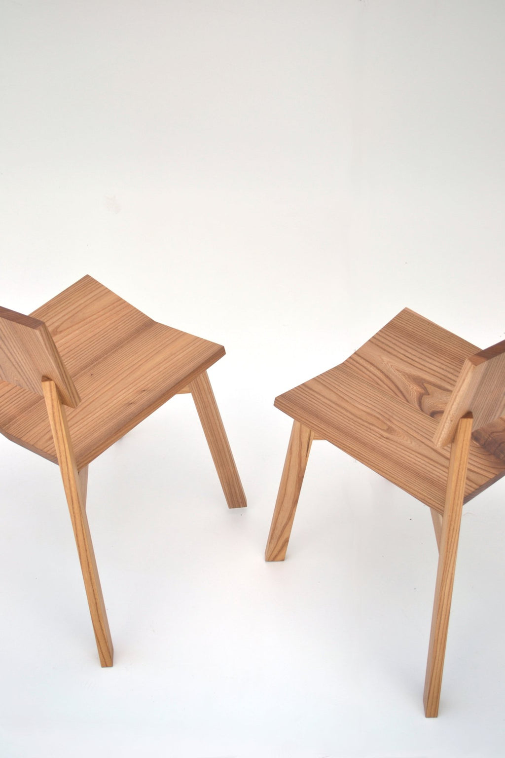 Zangle Chair - Green Design Gallery